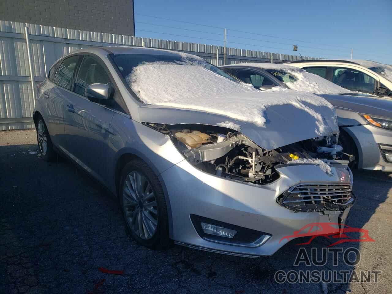 FORD FOCUS 2016 - 1FADP3N26GL318776