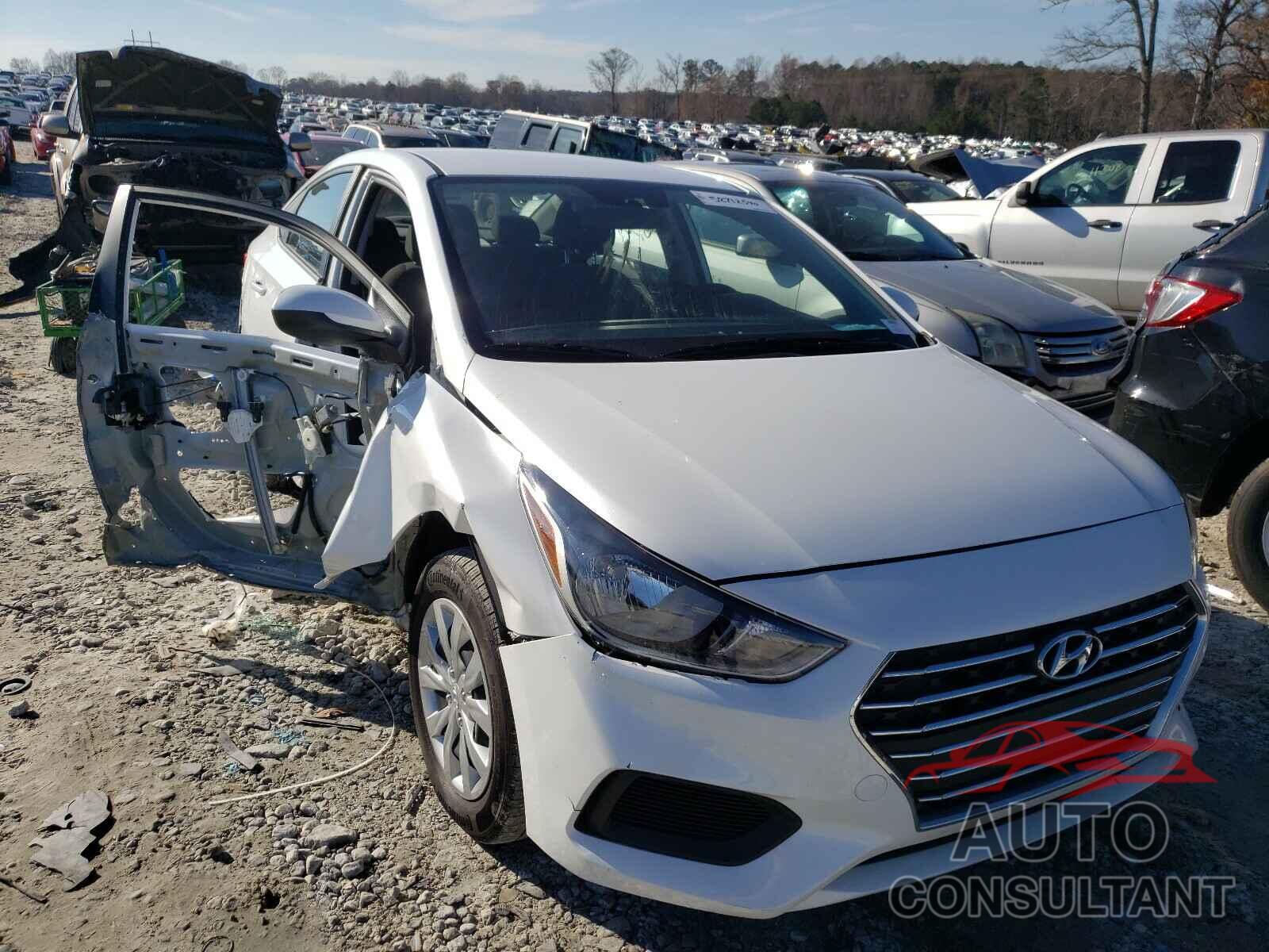 HYUNDAI ACCENT 2019 - 3KPC24A3XKE086449