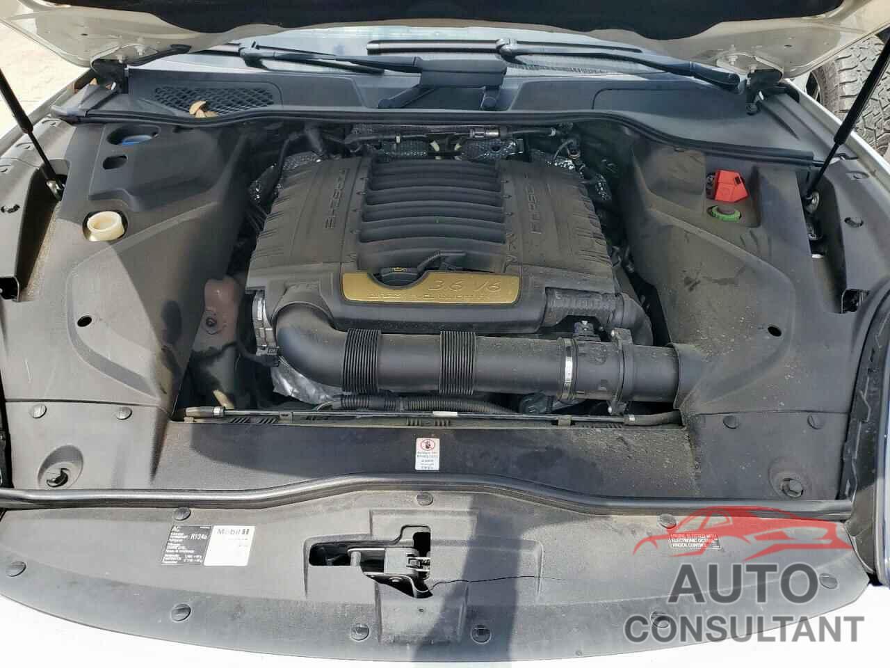 PORSCHE CAYENNE 2016 - WP1AA2A24GLA06372
