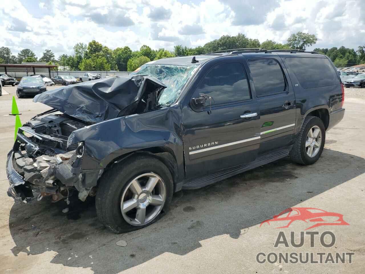 CHEVROLET SUBURBAN 2011 - 1GNSKKE3XBR232628