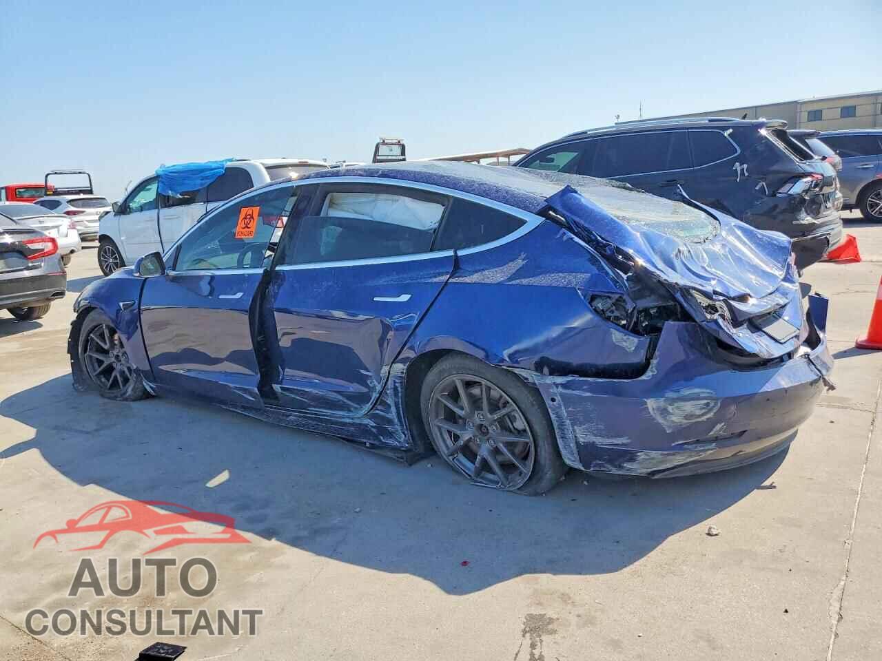 TESLA MODEL 3 2019 - 5YJ3E1EBXKF437121