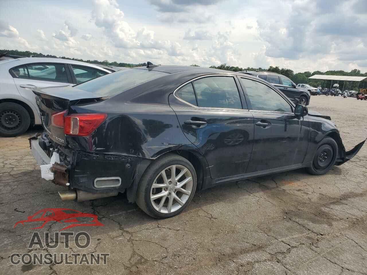 LEXUS IS 2011 - JTHCF5C26B2034908