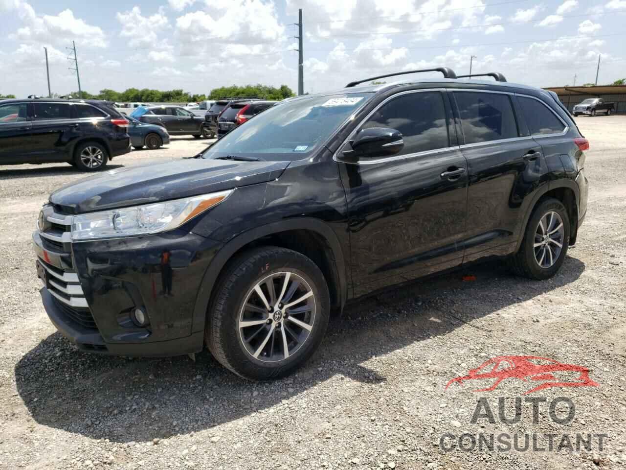 TOYOTA HIGHLANDER 2018 - 5TDKZRFH6JS537339