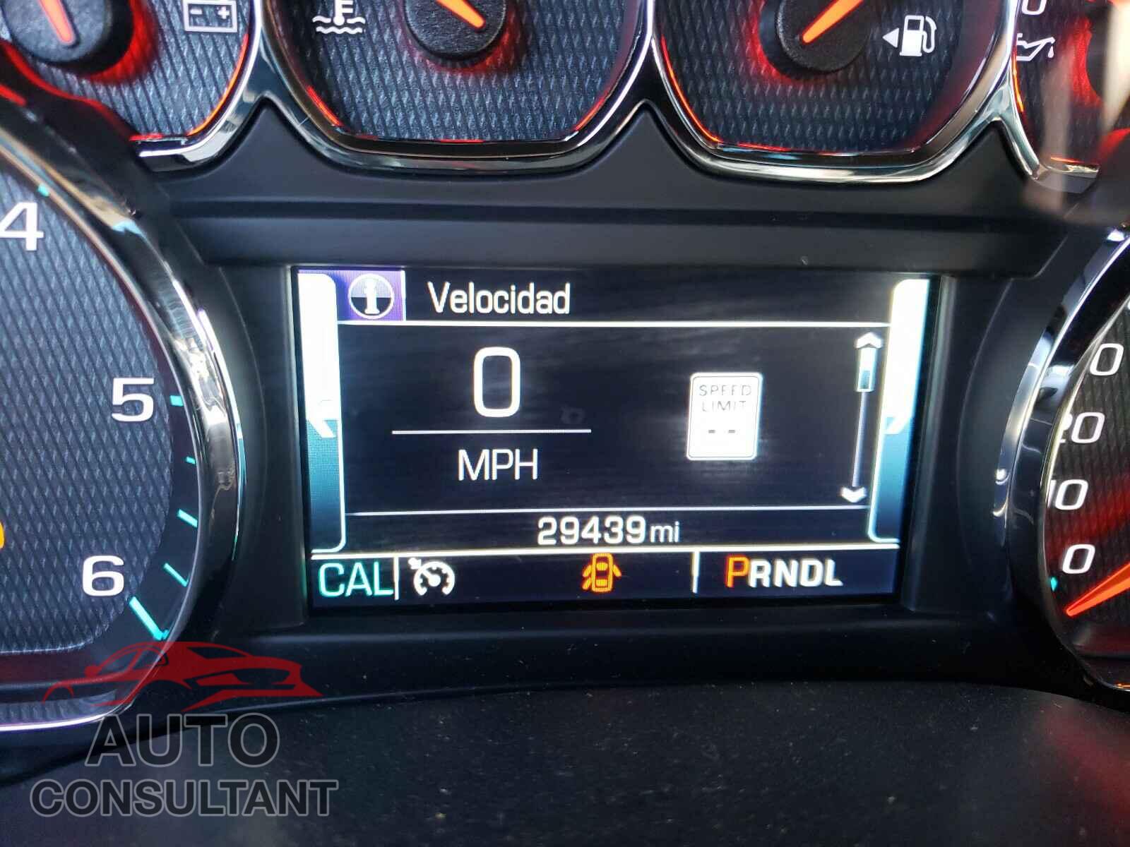CHEVROLET SILVERADO 2018 - 3GCUKSEC1JG232131