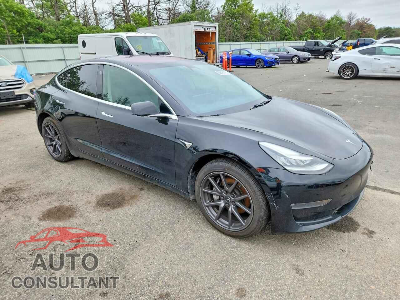 TESLA MODEL 3 2018 - 5YJ3E1EB5JF182179