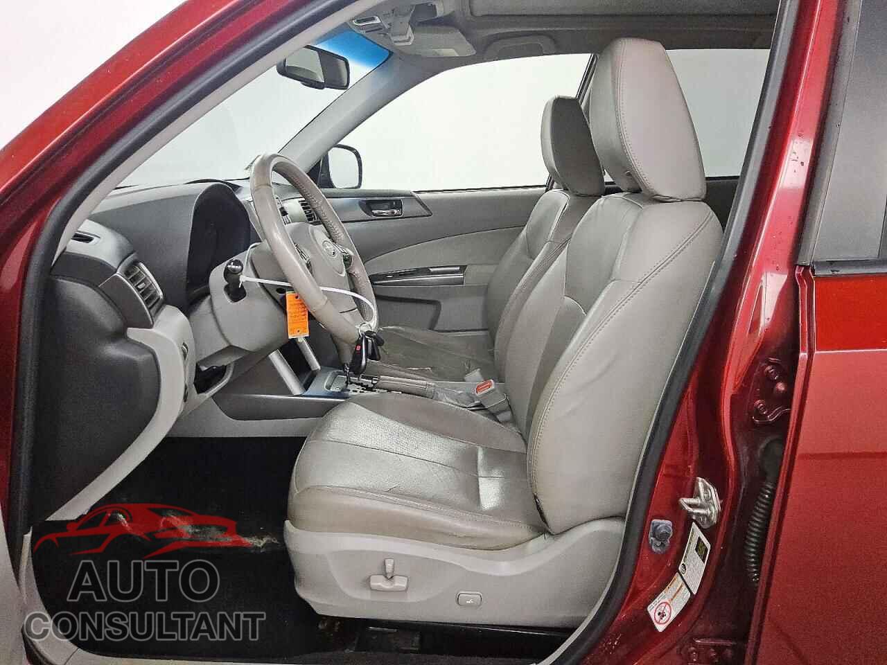 SUBARU FORESTER 2013 - JF2SHAEC2DH430518