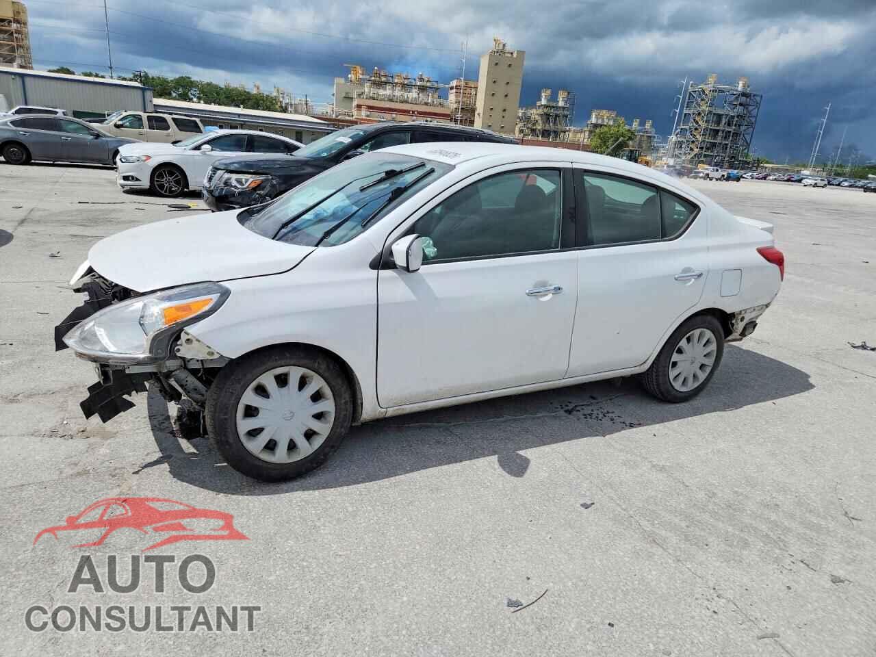 NISSAN VERSA 2019 - 3N1CN7AP3KL850863