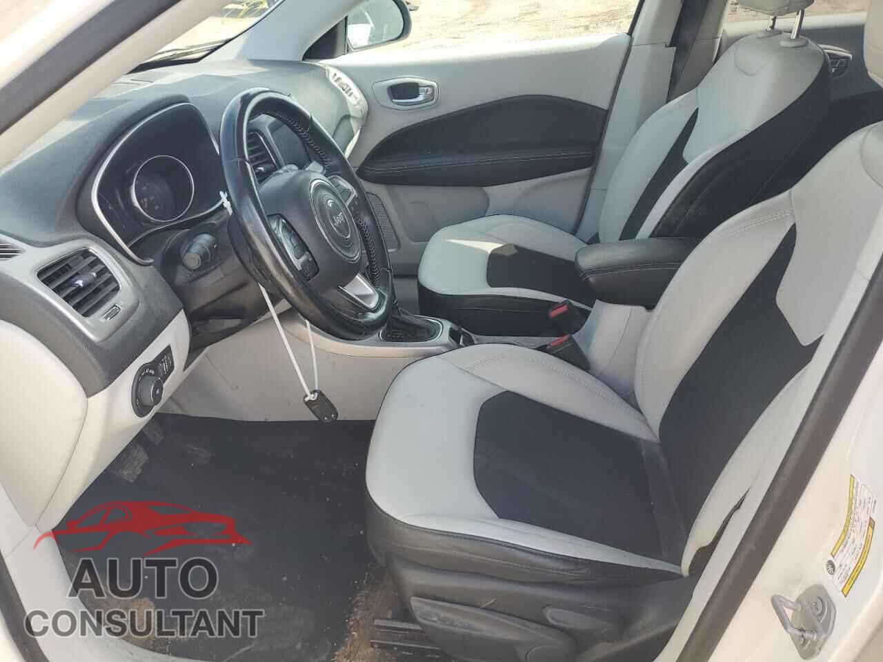JEEP COMPASS 2020 - 3C4NJDBB2LT151664