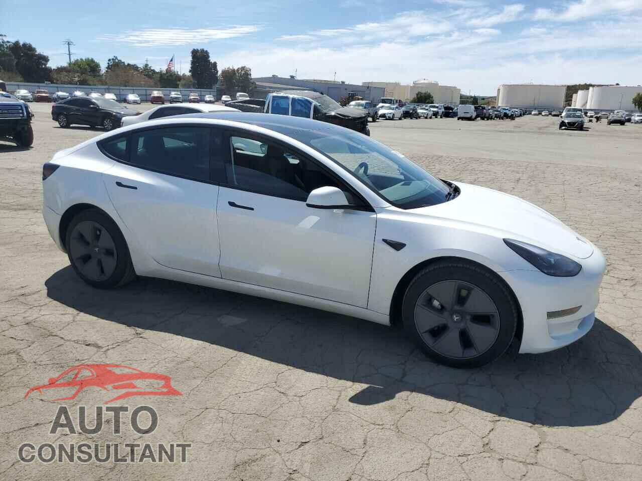 TESLA MODEL 3 2023 - 5YJ3E1EA2PF413779