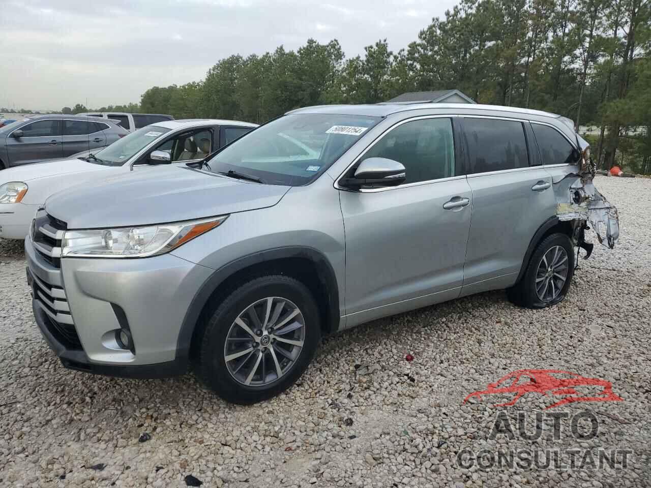 TOYOTA HIGHLANDER 2018 - 5TDKZRFHXJS529339