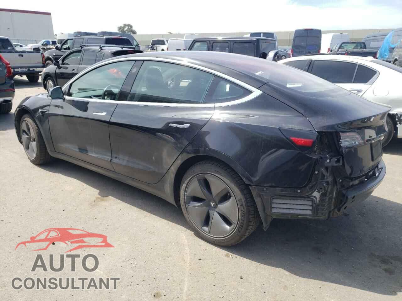 TESLA MODEL 3 2018 - 5YJ3E1EB8JF130772