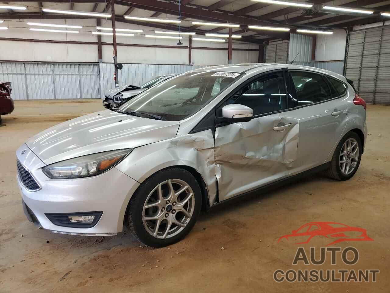 FORD FOCUS 2015 - 1FADP3K24FL302904