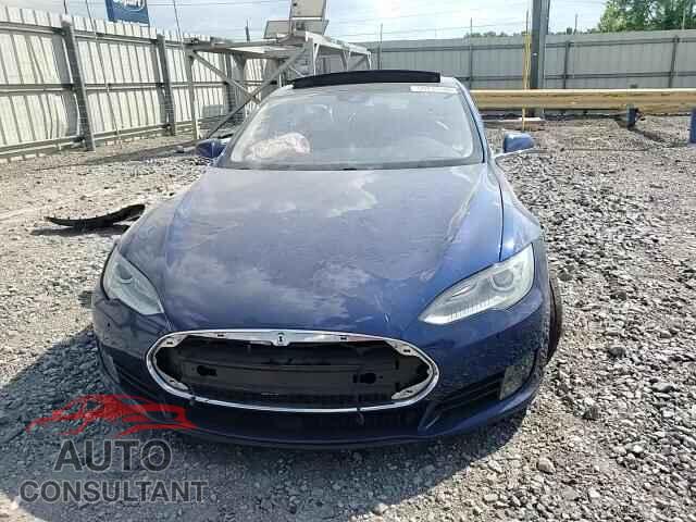 TESLA MODEL S 2015 - 5YJSA1E23FF106586