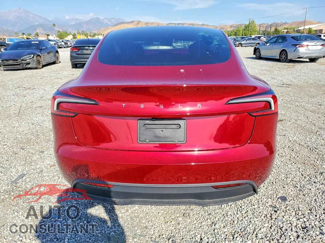 TESLA MODEL 3 2025 - 5YJ3E1EA6SF047267