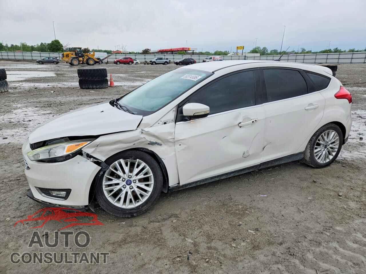 FORD FOCUS 2016 - 1FADP3N23GL332697