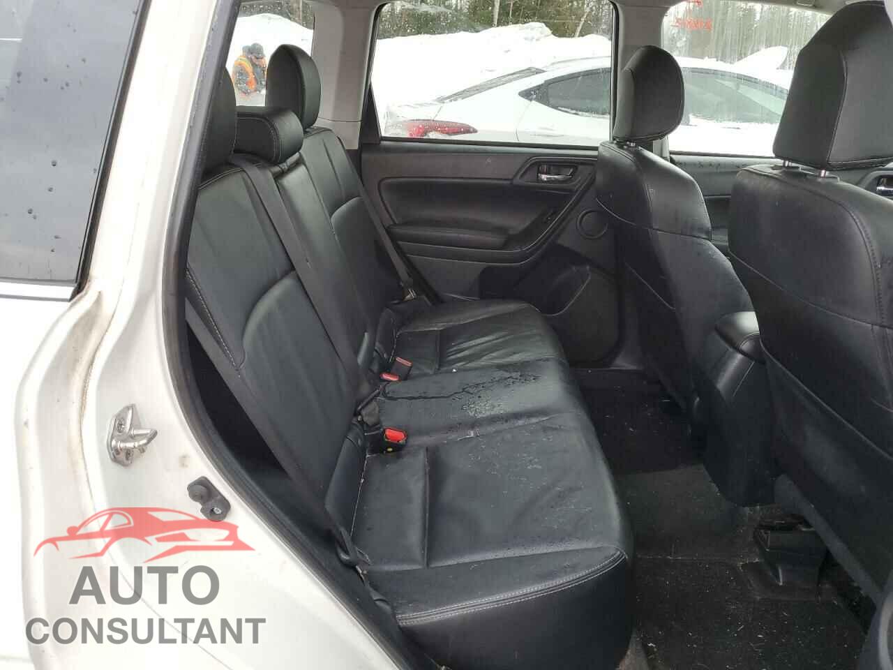 SUBARU FORESTER 2015 - JF2SJHTC1FH827897