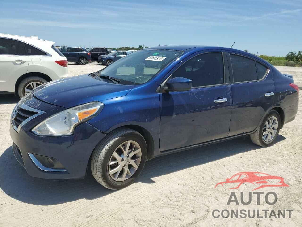 NISSAN VERSA 2018 - 3N1CN7AP8JL868614