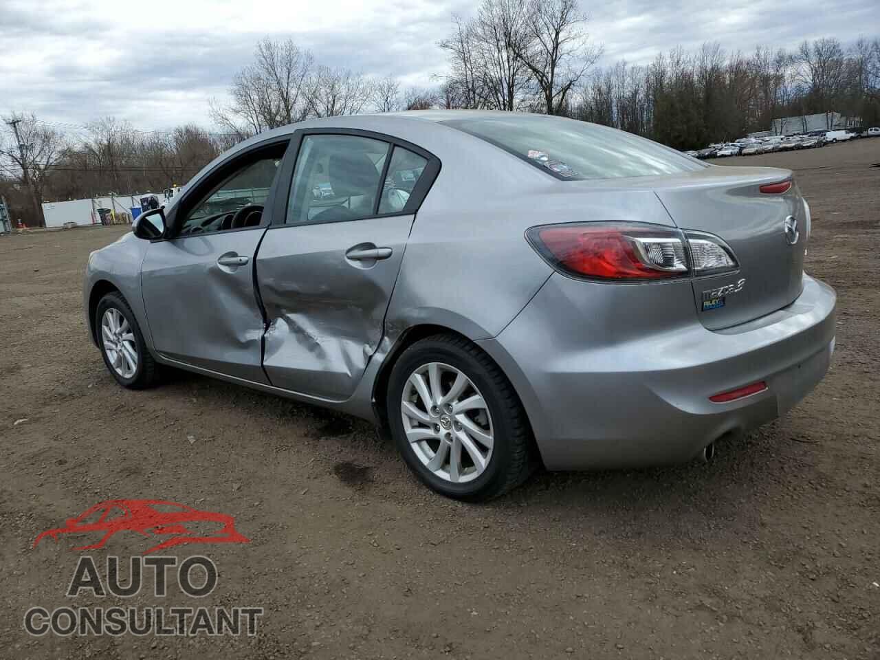 MAZDA 3 2012 - JM1BL1W81C1700806