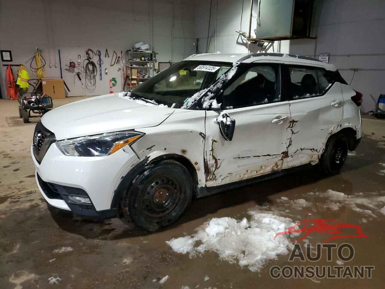NISSAN KICKS 2018 - 3N1CP5CU4JL498070