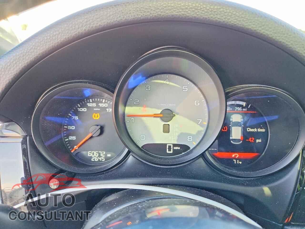 PORSCHE MACAN 2015 - WP1AB2A52FLB69138