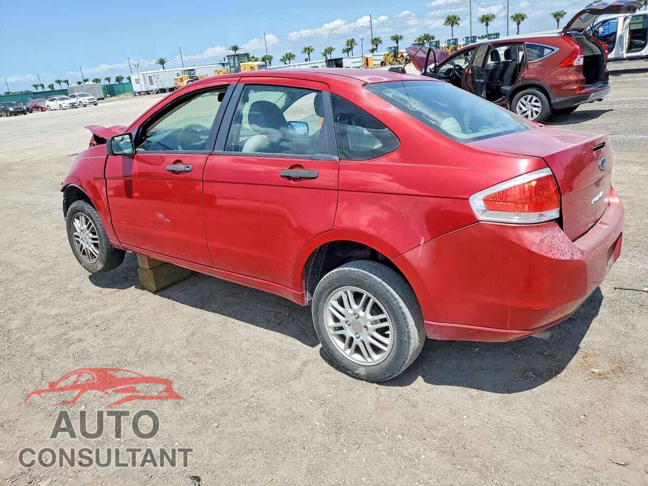 FORD FOCUS 2011 - 1FAHP3FN5BW187423