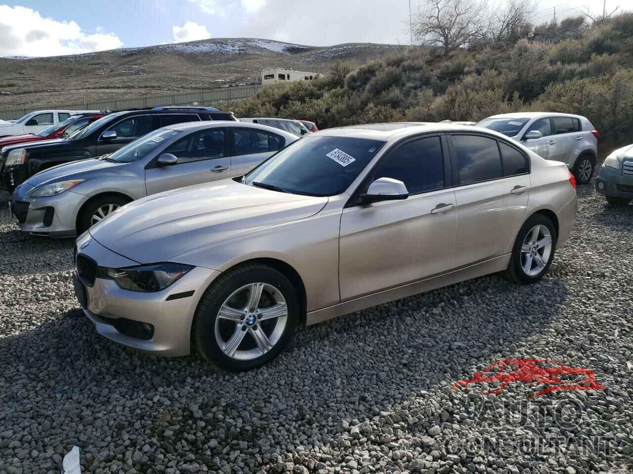 BMW 3 SERIES 2013 - WBA3B5G52DNS04889