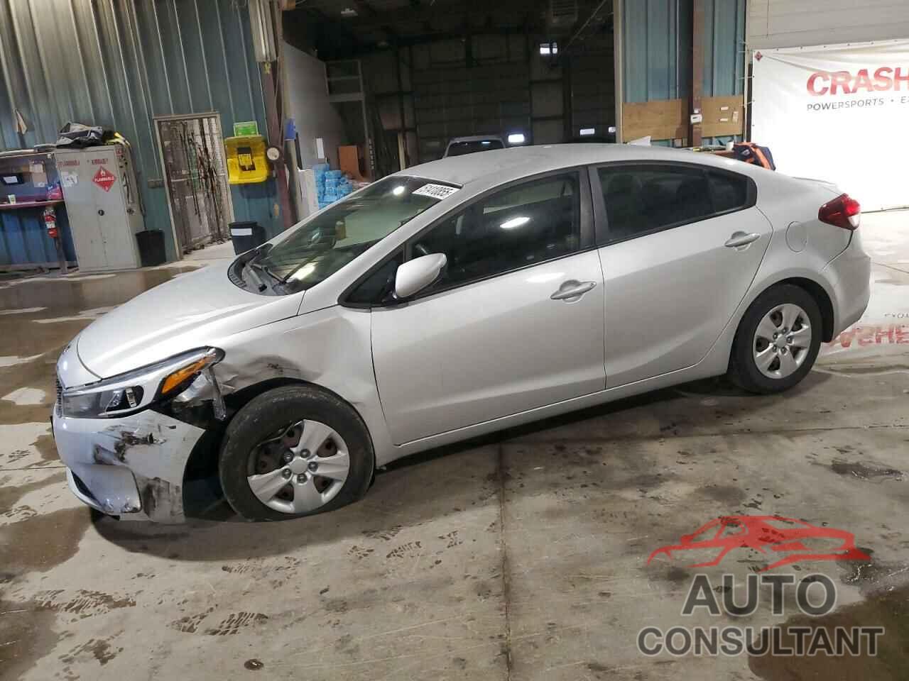 KIA FORTE 2018 - 3KPFL4A74JE218486