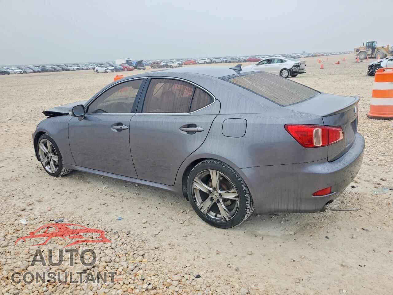 LEXUS IS 2012 - JTHBF5C28C5183235