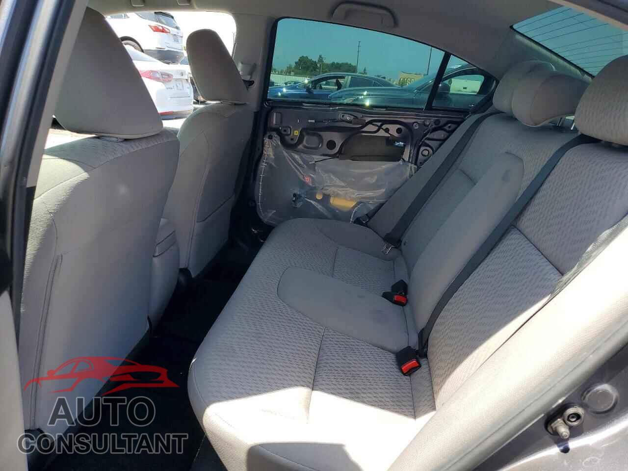 HONDA CIVIC 2015 - 2HGFB2F55FH556152