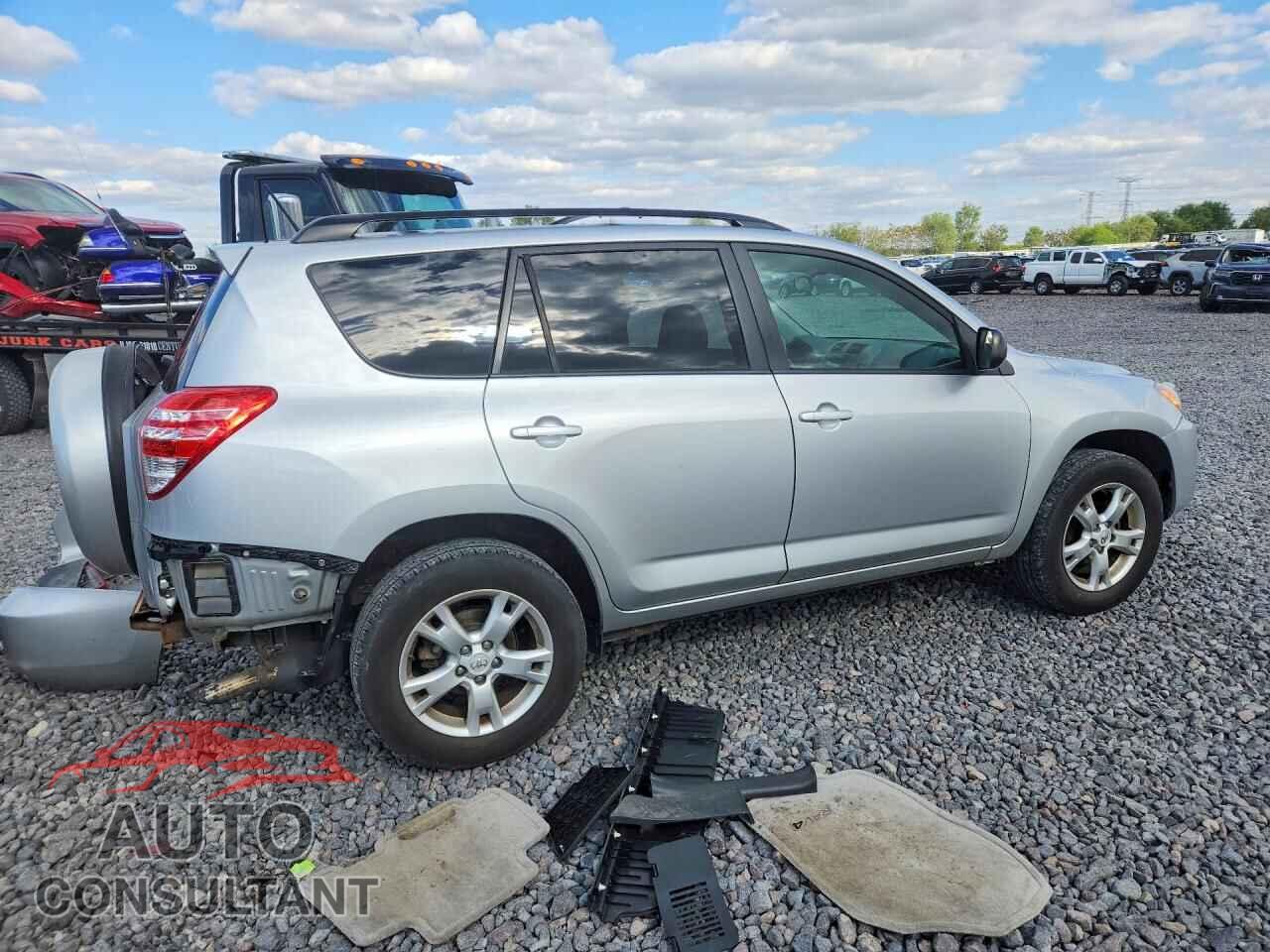 TOYOTA RAV4 2011 - 2T3ZF4DV5BW071292