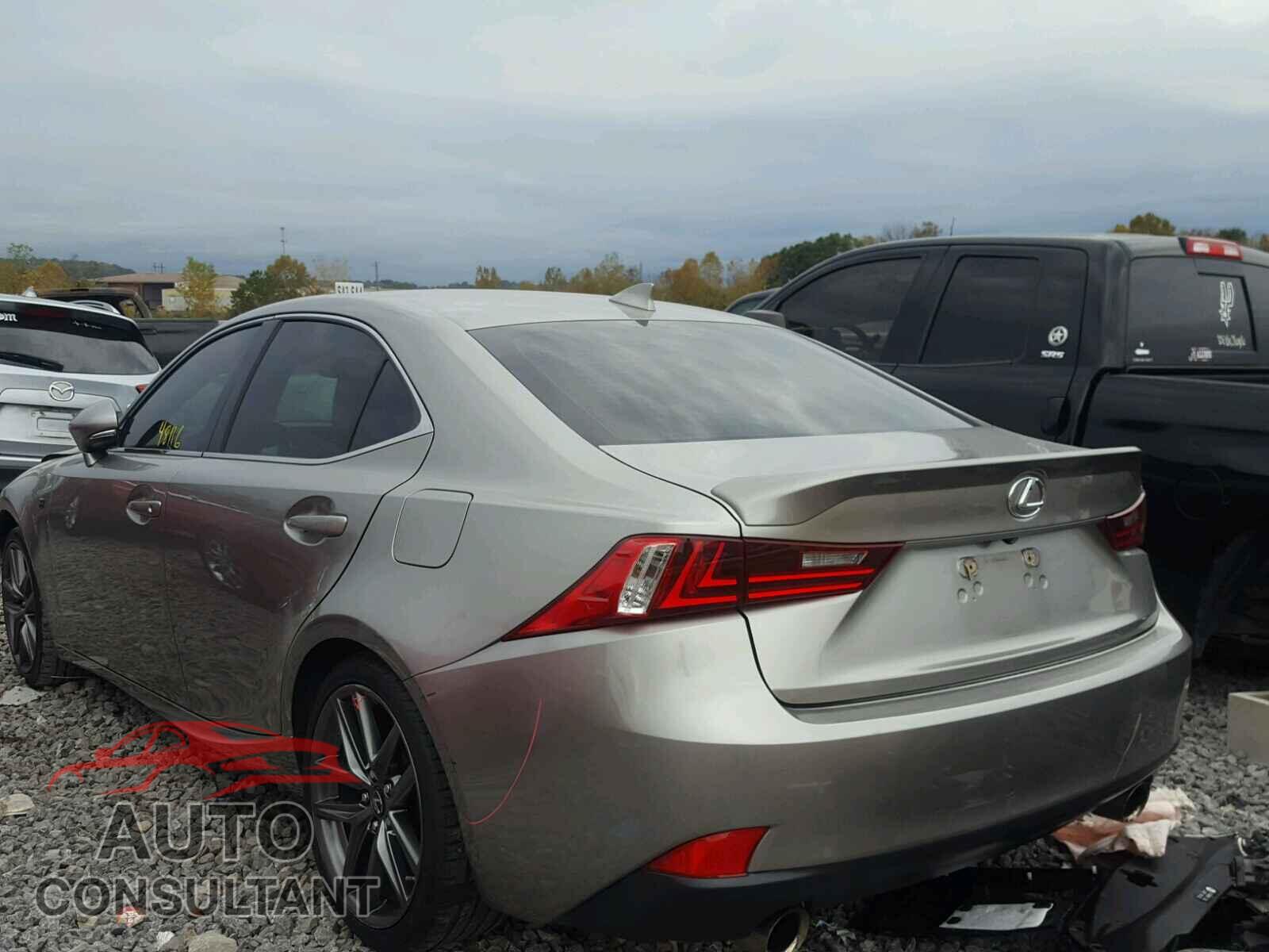 LEXUS IS 2015 - JTHBE1D20F5018861