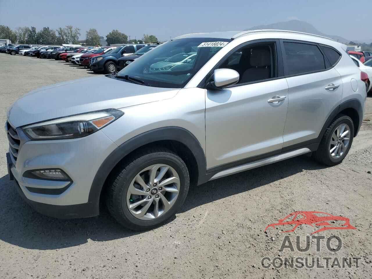 HYUNDAI TUCSON 2018 - KM8J33A48JU643135