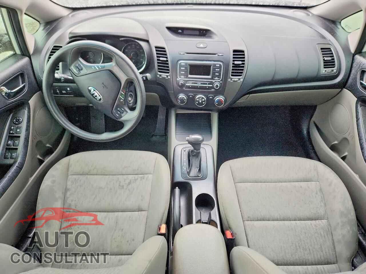 KIA FORTE 2015 - KNAFK4A65F5341806