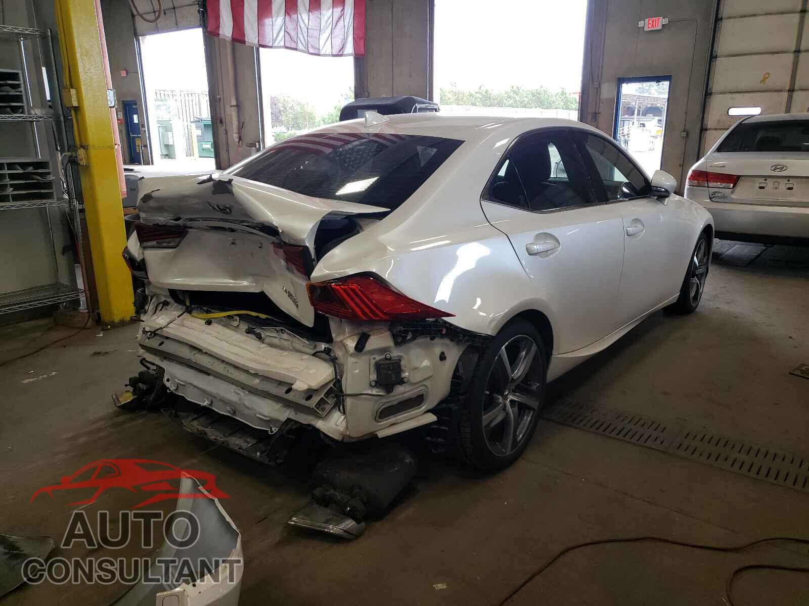 LEXUS IS 2017 - JTHCM1D24H5020929