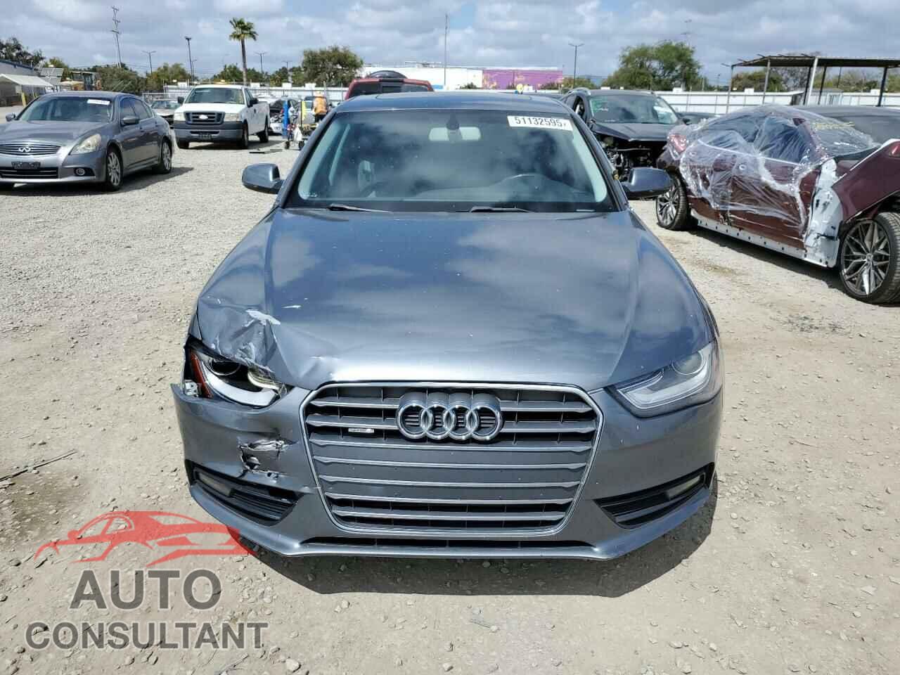 AUDI A4 2013 - WAUBFAFL8DN012921