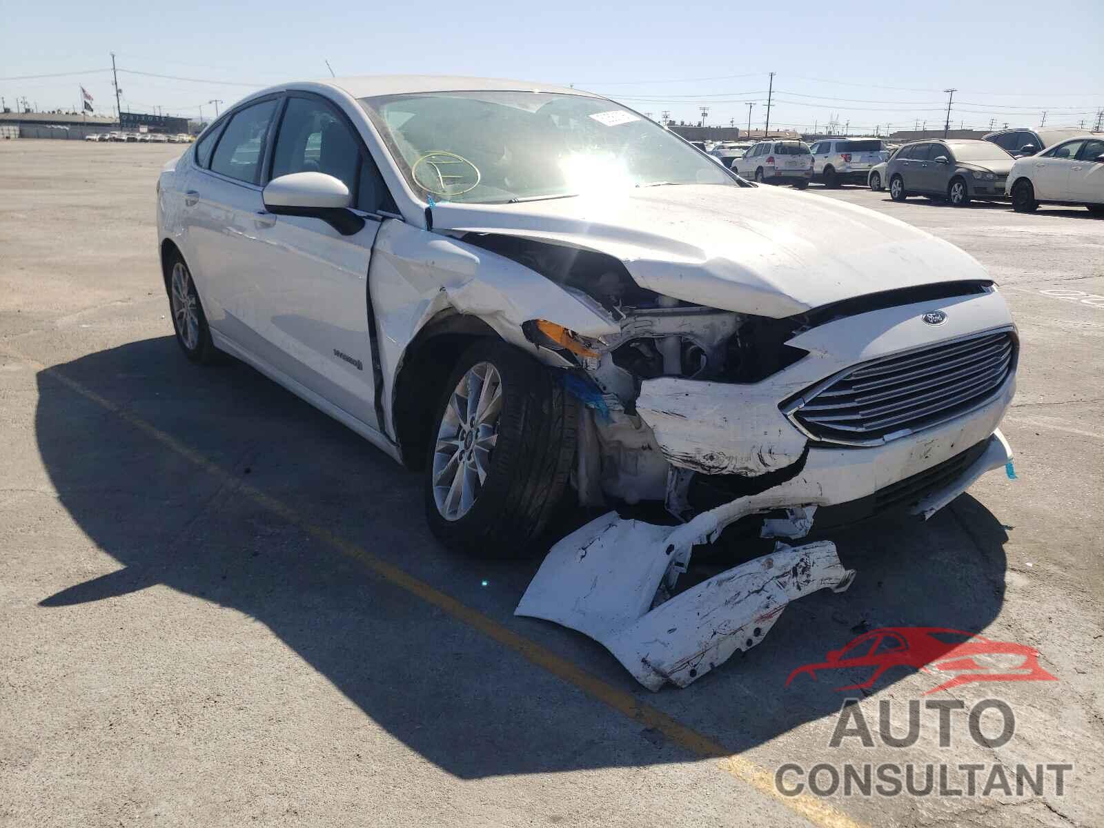 FORD FUSION 2017 - 3FA6P0LU9HR323534