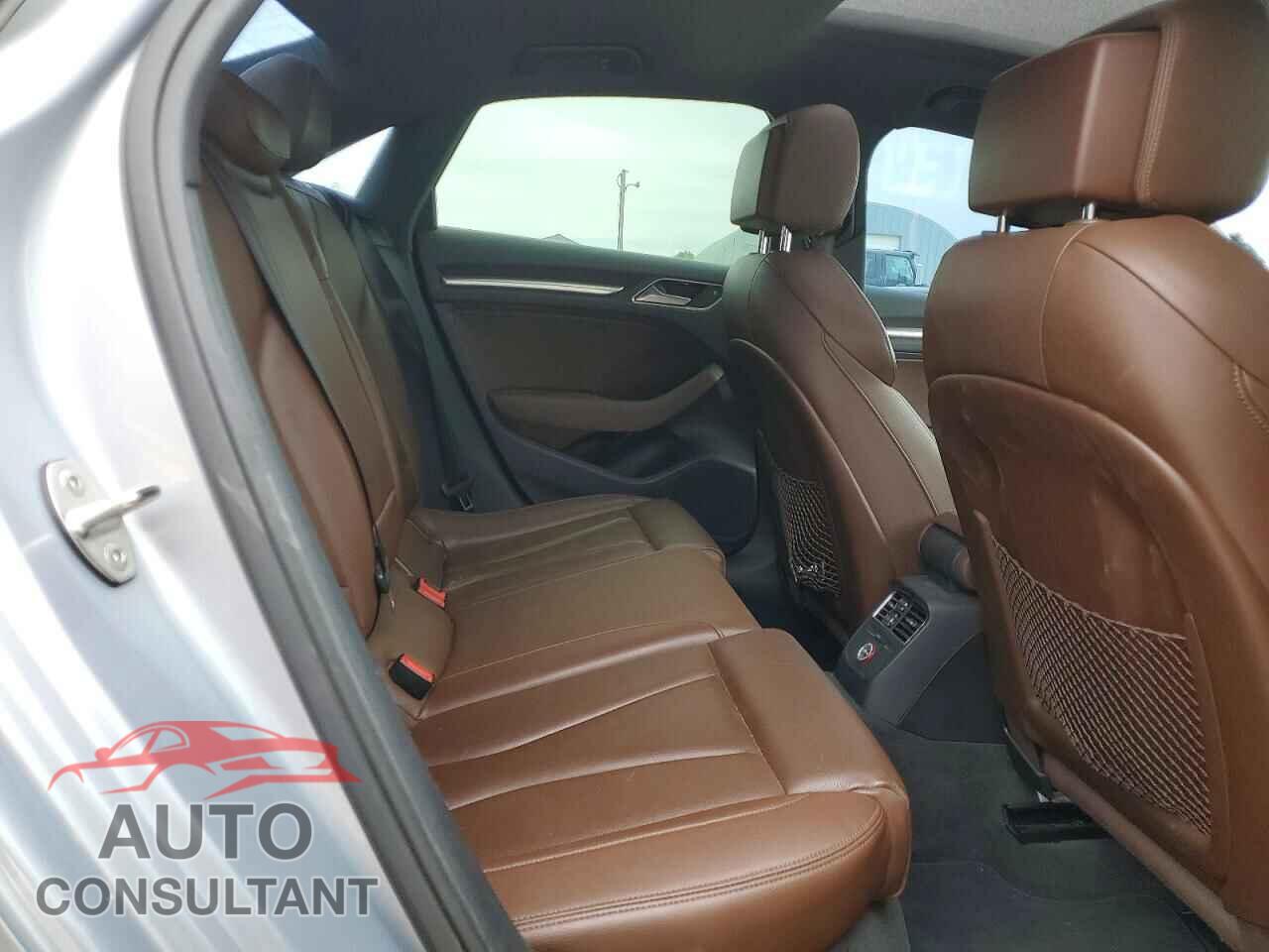 AUDI A3 2015 - WAUCJGFF6F1052179