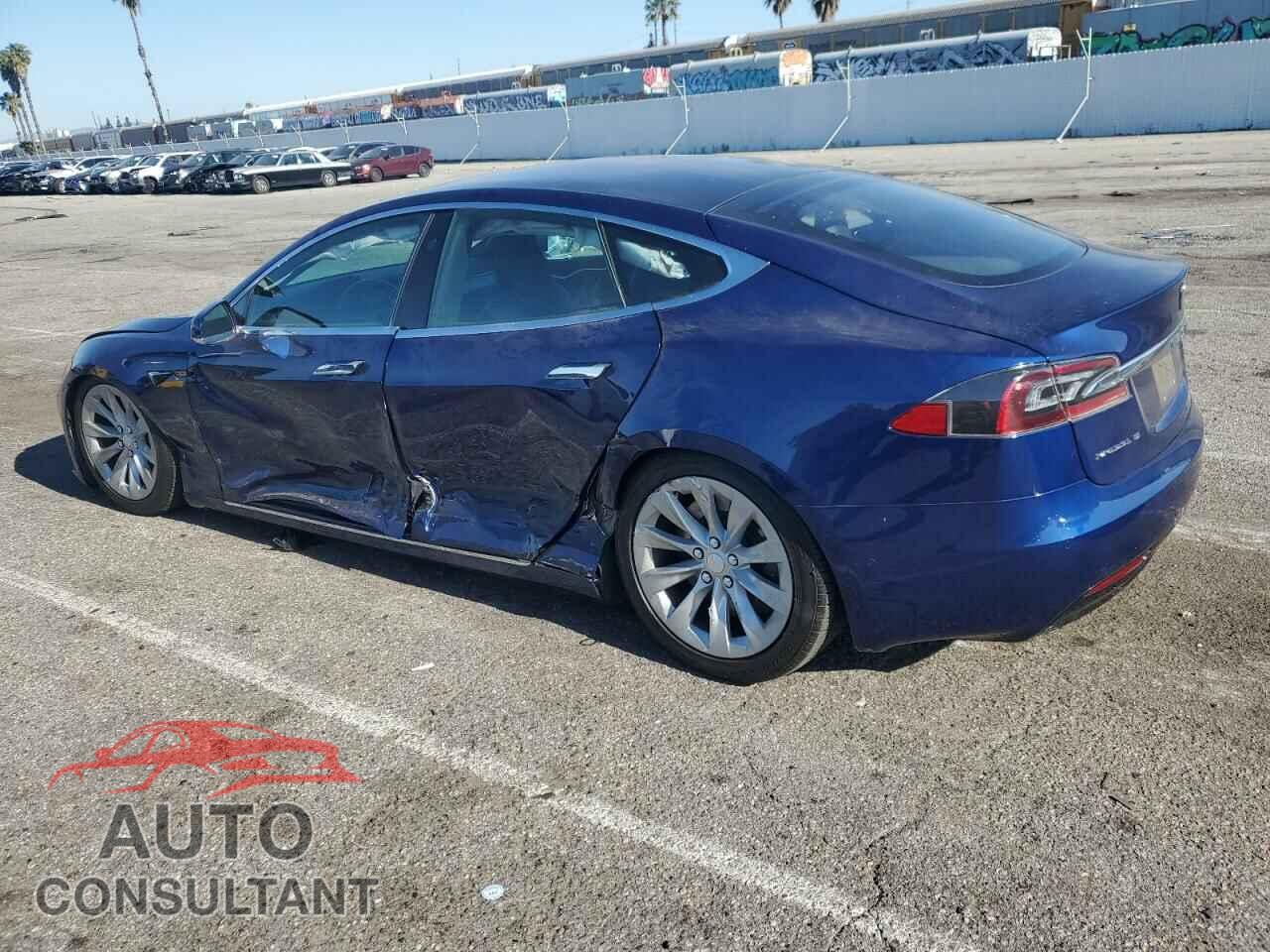 TESLA MODEL S 2017 - 5YJSA1E11HF218751