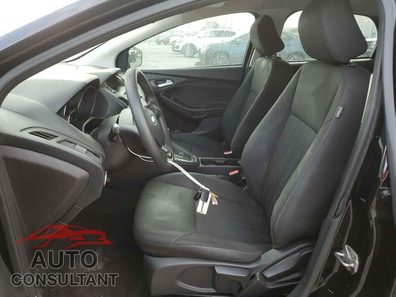 FORD FOCUS 2016 - 1FADP3F21GL285958