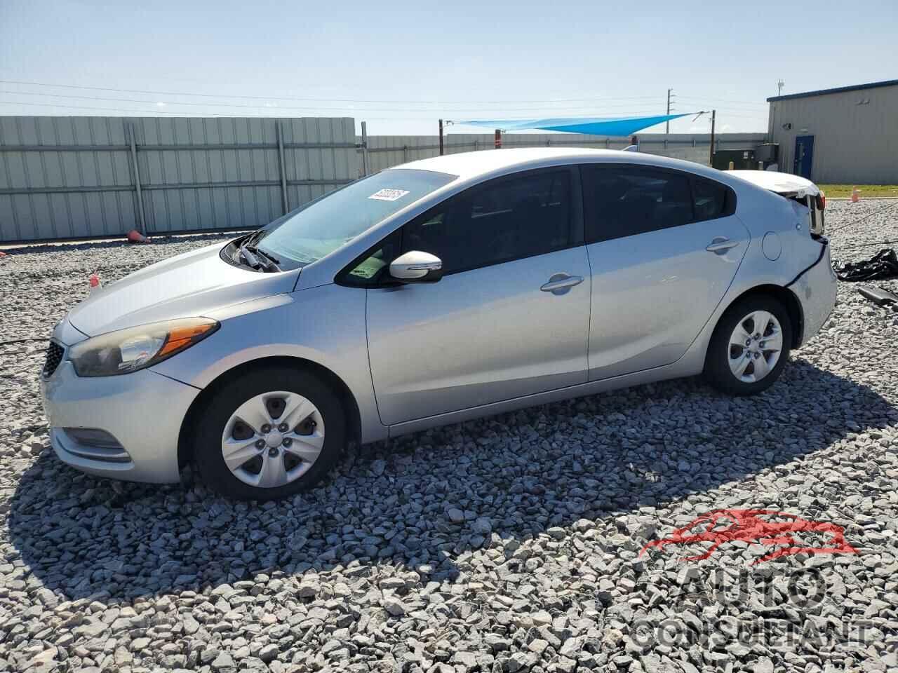 KIA FORTE 2015 - KNAFX4A67F5330811