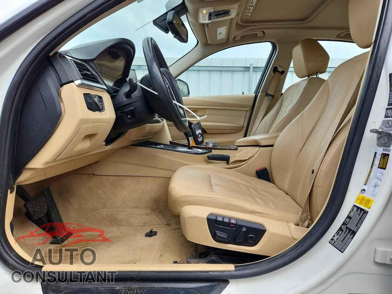 BMW 3 SERIES 2014 - WBA3B5C54EP542418