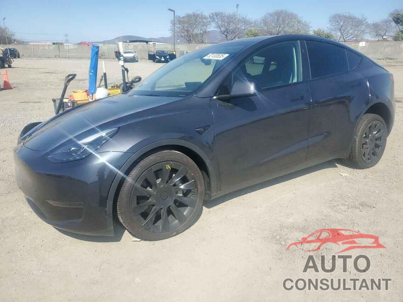 TESLA MODEL Y 2024 - 7SAYGDED2RF100152