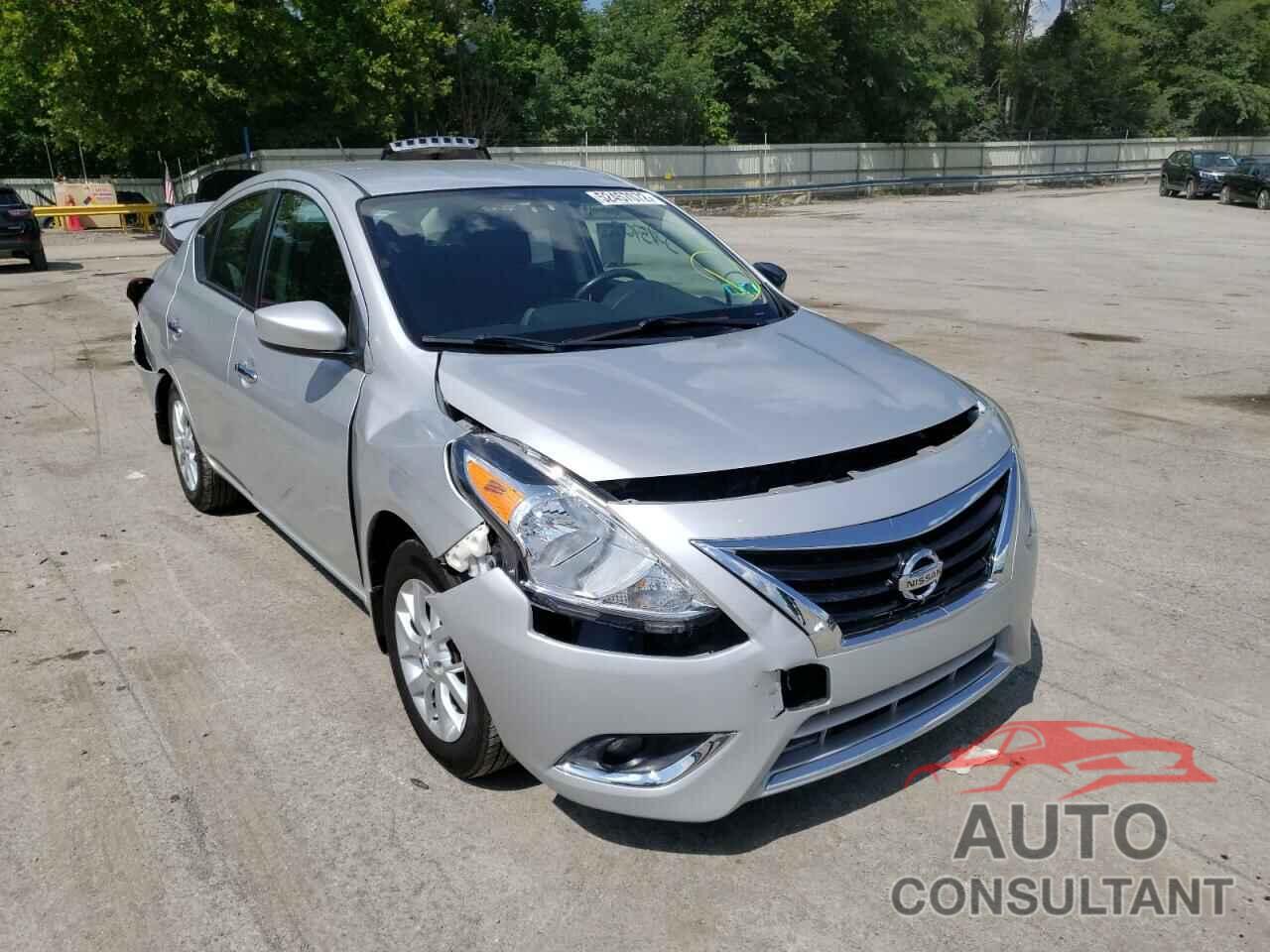 NISSAN VERSA 2017 - 3N1CN7AP1HL907019