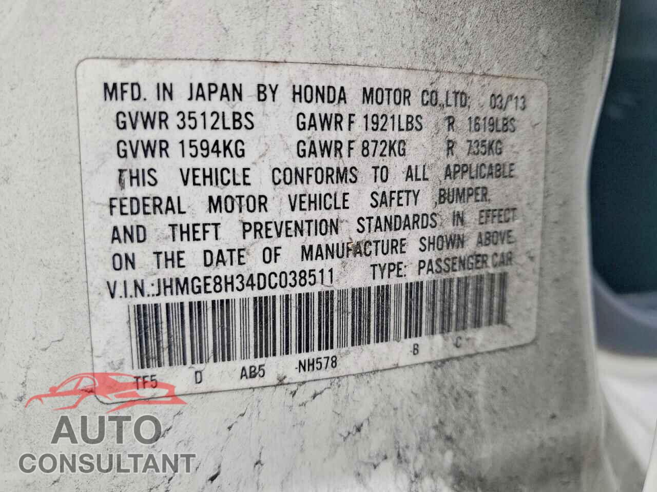 HONDA FIT 2013 - JHMGE8H34DC038511