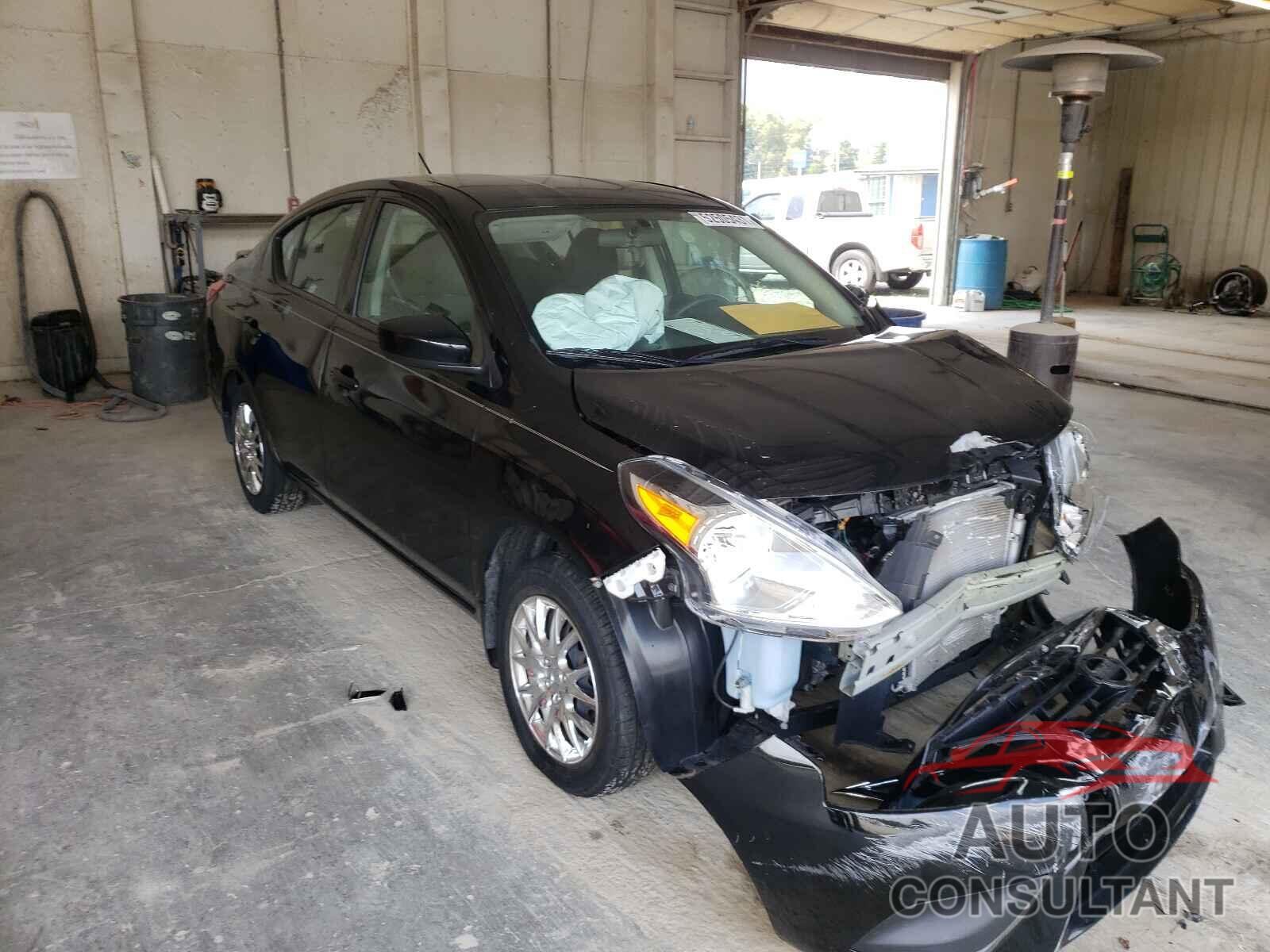 NISSAN VERSA 2019 - 3N1CN7AP9KL828009