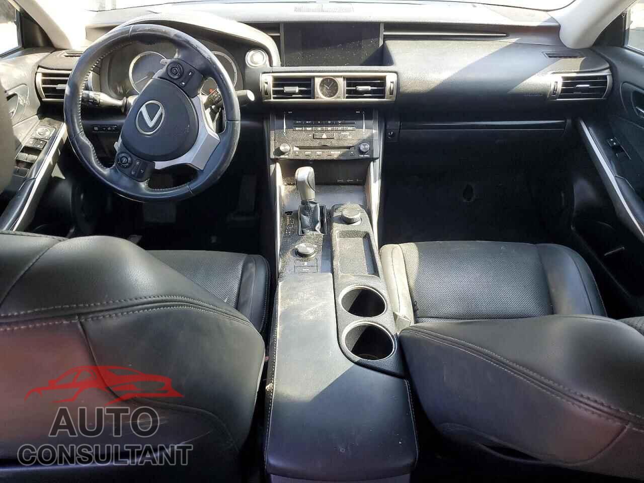 LEXUS IS 2014 - JTHBF1D29E5033077