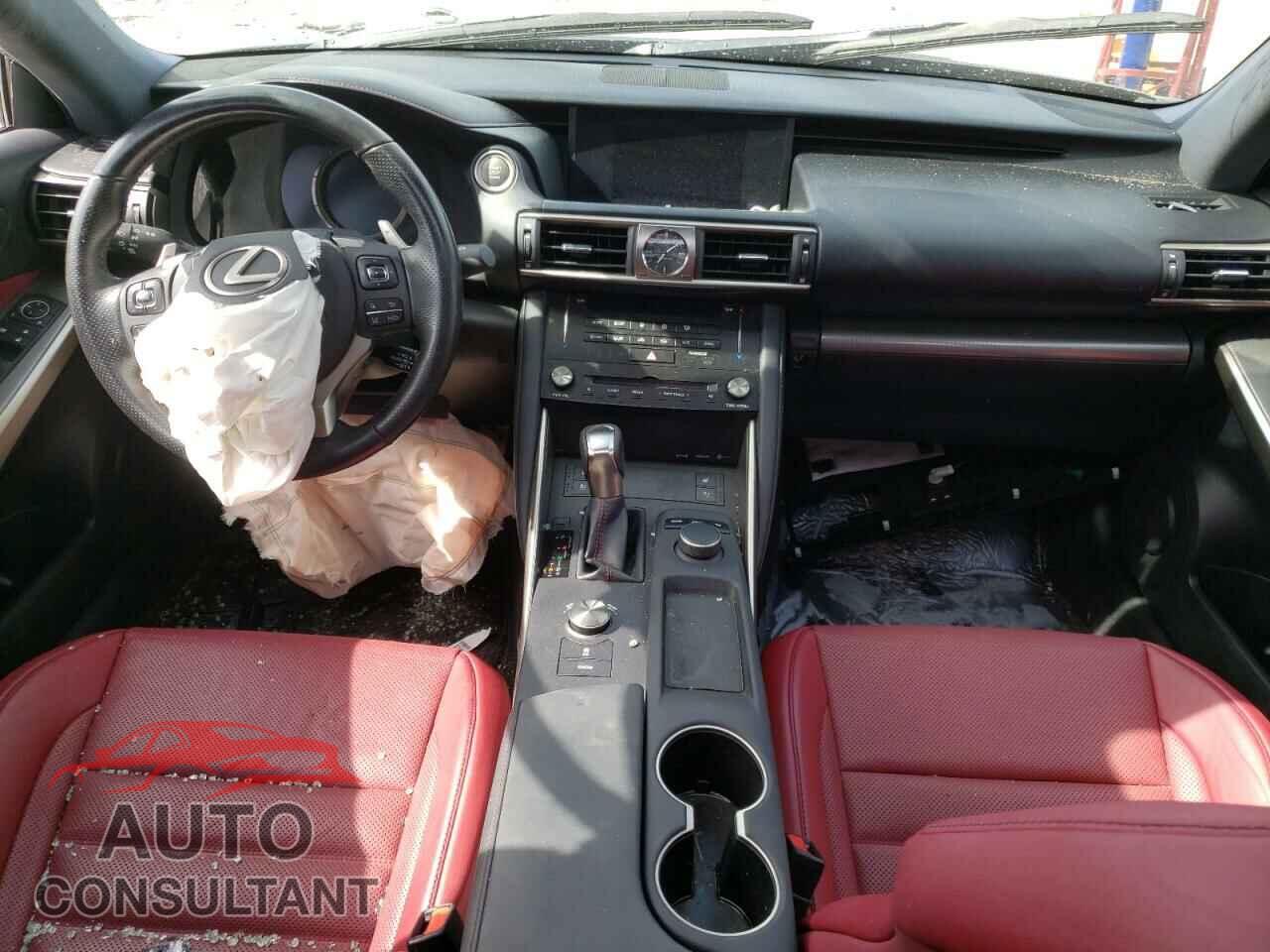 LEXUS IS 2017 - JTHBA1D29H5043952