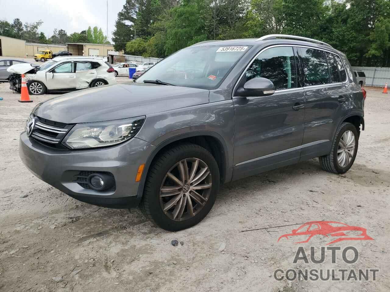VOLKSWAGEN TIGUAN 2016 - WVGAV7AX8GW577338