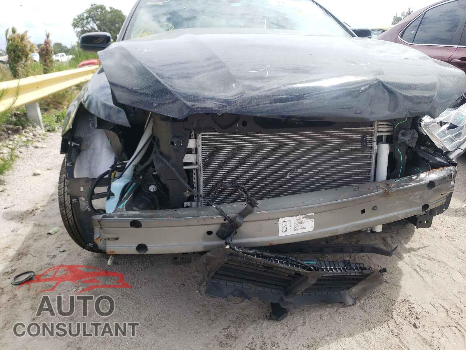 FORD TAURUS 2017 - 1FAHP2E81HG105809