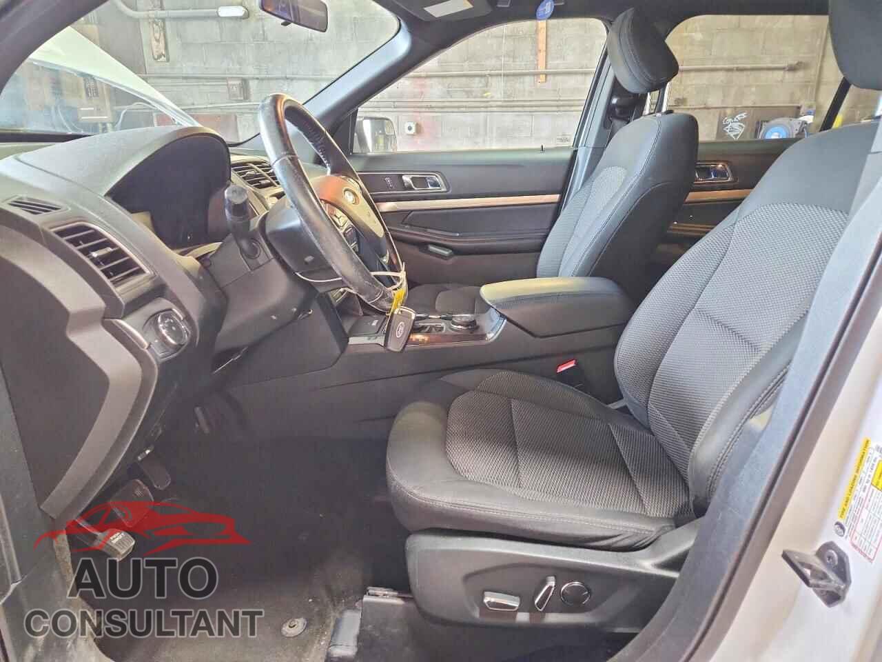 FORD EXPLORER 2018 - 1FM5K8D88JGB73770
